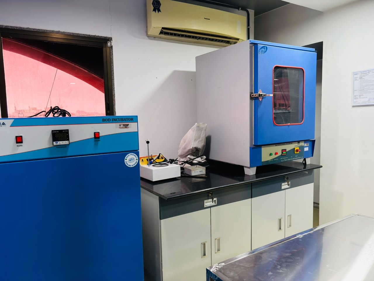 Incubator Room at the HydroLabs laboratory
